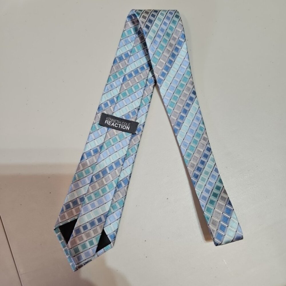 Tie